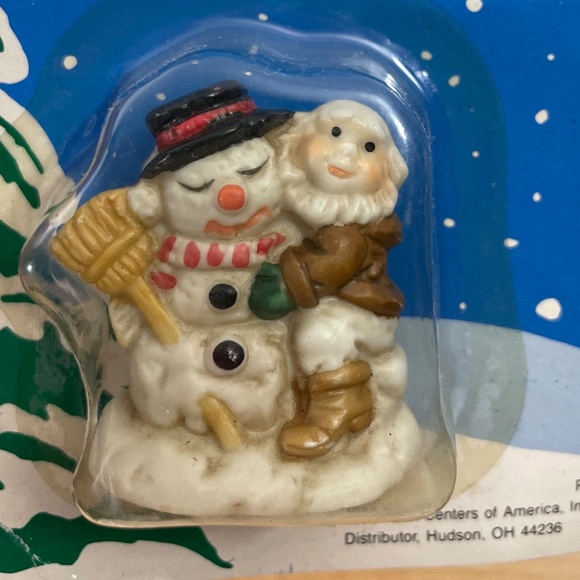 1992 Fabri-Centers of America Christmas Gnome Elf & Snowman Santa Village #26384 - Picture 2 of 6